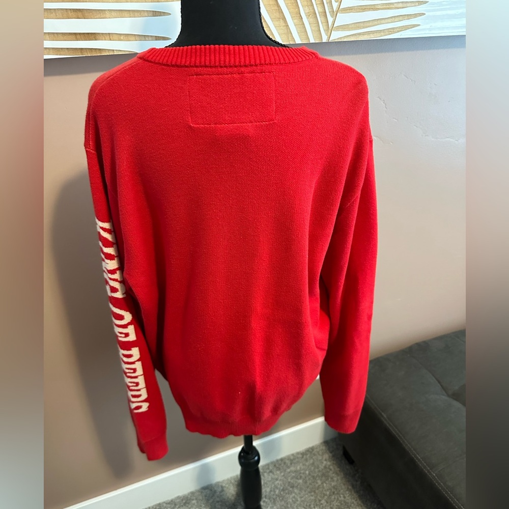 Vintage Budweiser Sweater. - Picture 3 of 4